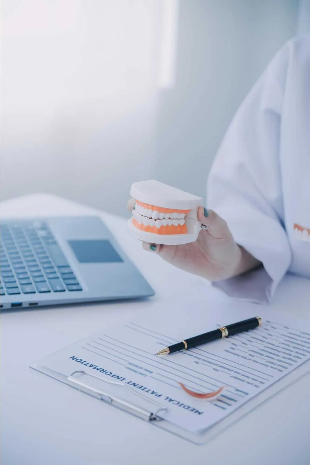 My Dentist Geelong (Highton) accepts government dental benefits in Geelong, providing bulk-billed services for eligible children under the Medicare CDBS program.