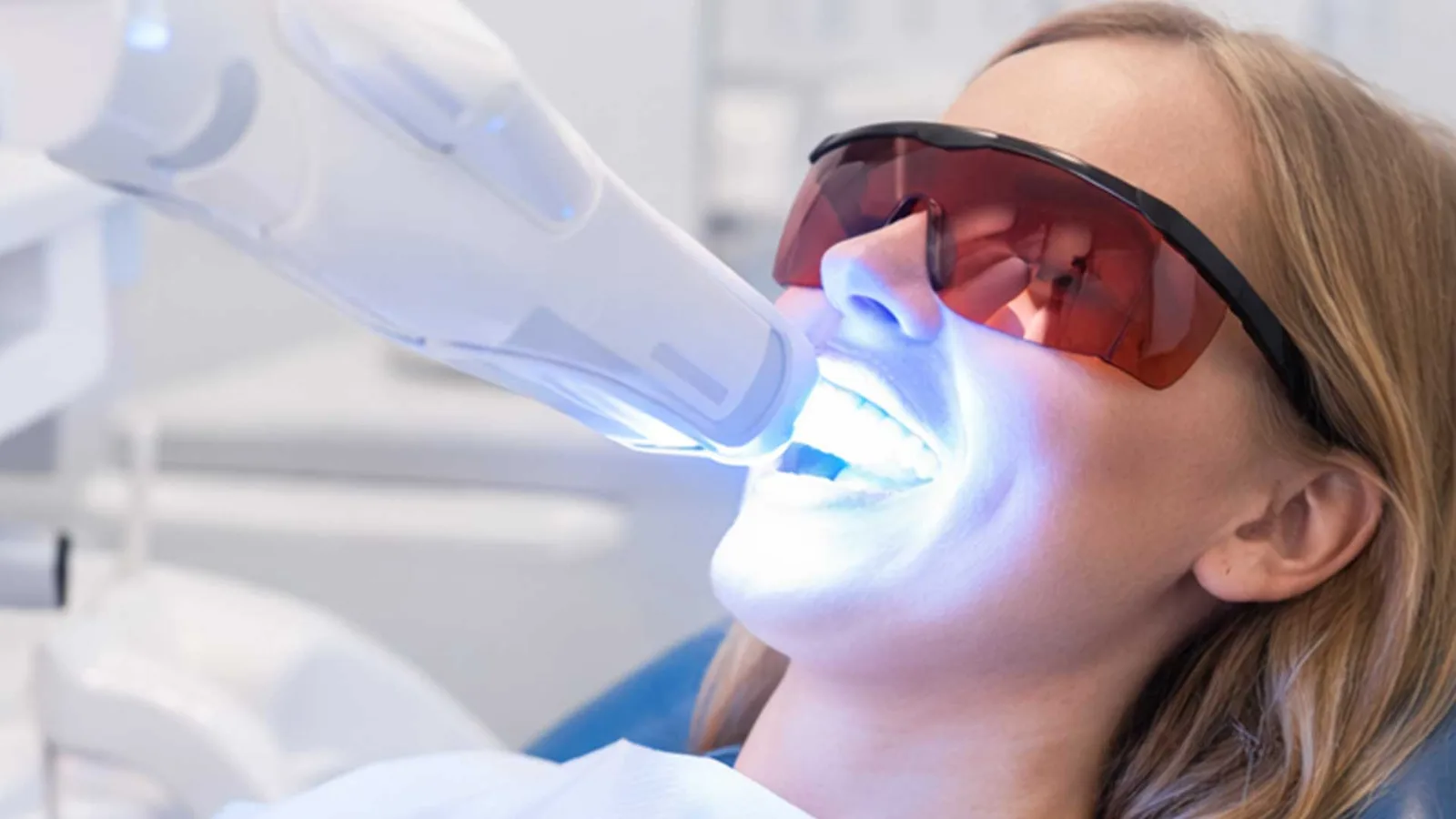 My Dentist Geelong (Highton) provides professional in-chair teeth whitening for immediate, high-impact results in a single visit to our Geelong clinic.