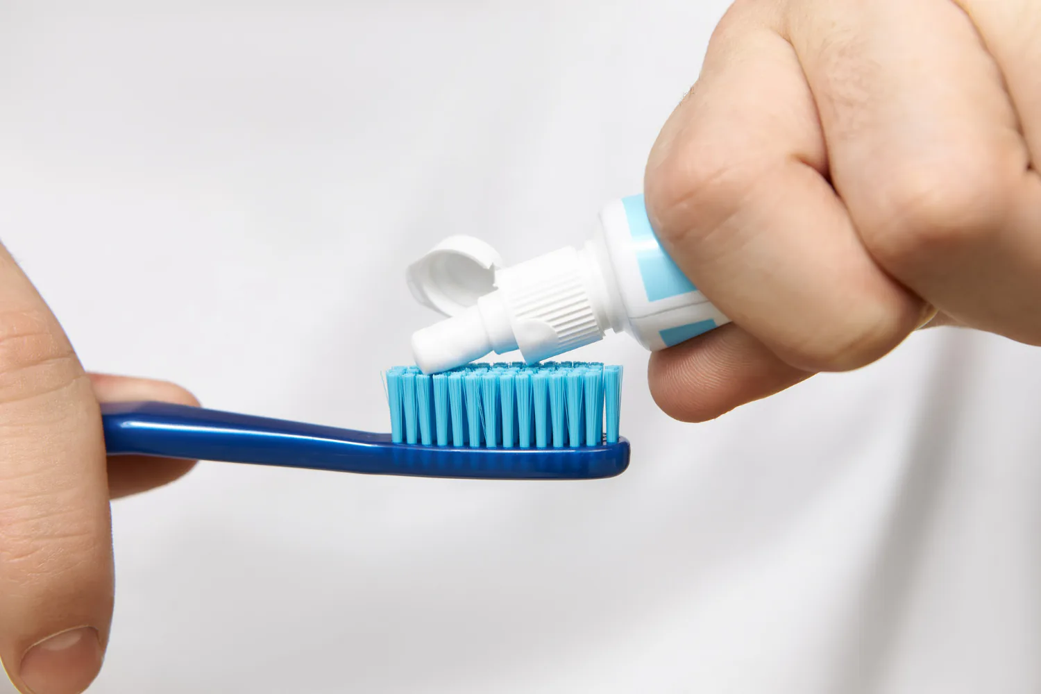Whitening toothpastes will not lighten the natural shade of the tooth on their own.